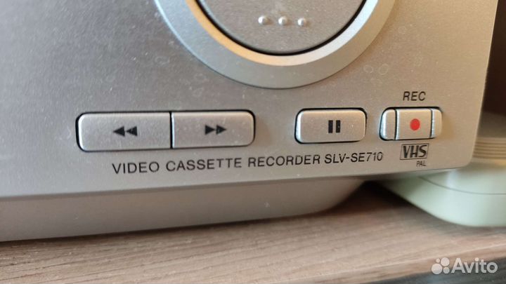 Видеомагнитофон sony hi fi