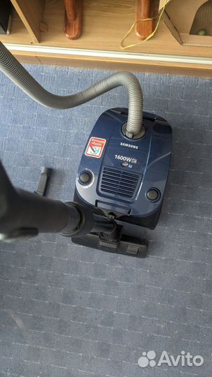 Пылесос Samsung 1600W