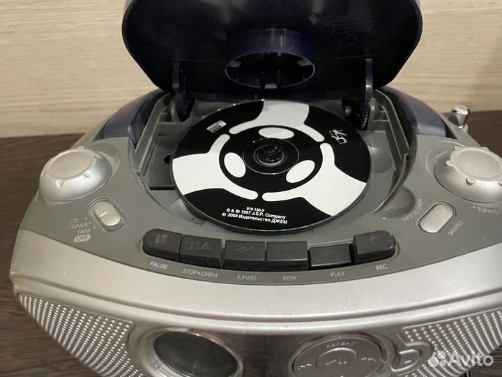 Магнитофон philips