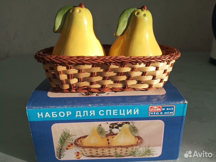Подарочный набор для специй керамич. в корзинке