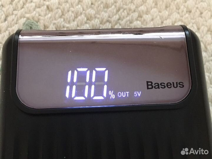 Powerbank baseus (10000 mAh)