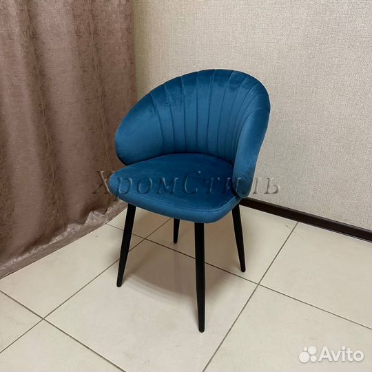 Мягкие кухонные стулья зефирки 