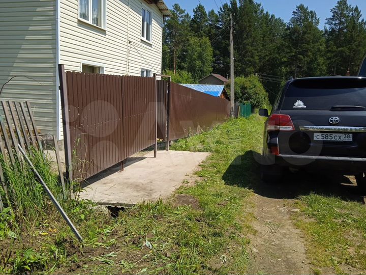 Дом 77 м² на участке 6 сот.