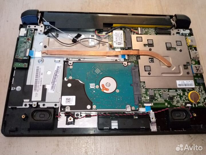 Ноутбук Леново на запчасти