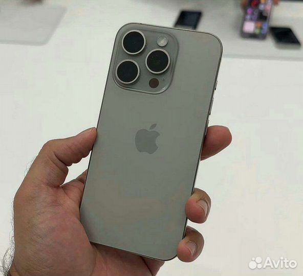 iPhone 15 Pro, 128 ГБ