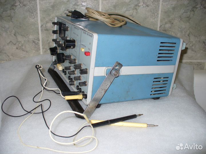 Осцилограф 