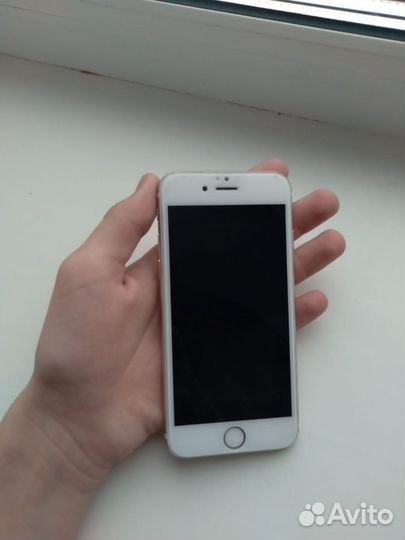 iPhone 6S, 64 ГБ