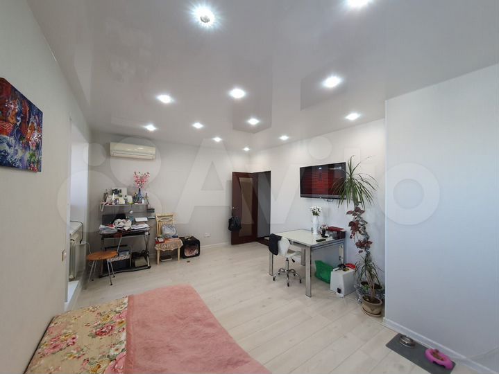 3-к. квартира, 96,4 м², 7/10 эт.