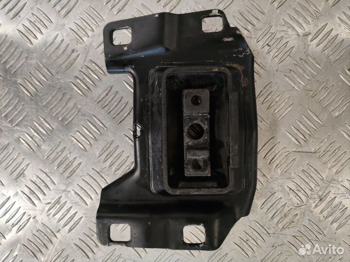 Опора кпп верхняя Ford Focus 2 1,8л(125л.с)