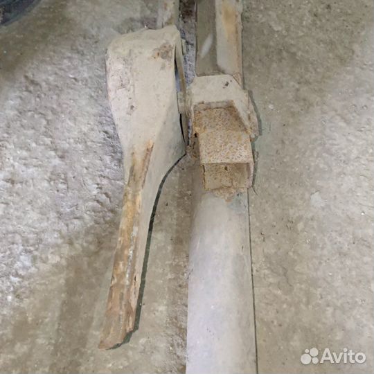 Балка задняя Nissan Primera P-11 2.0 1997