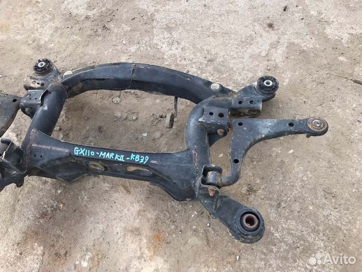 Балка подвески задняя Toyota Mark 2 GX110