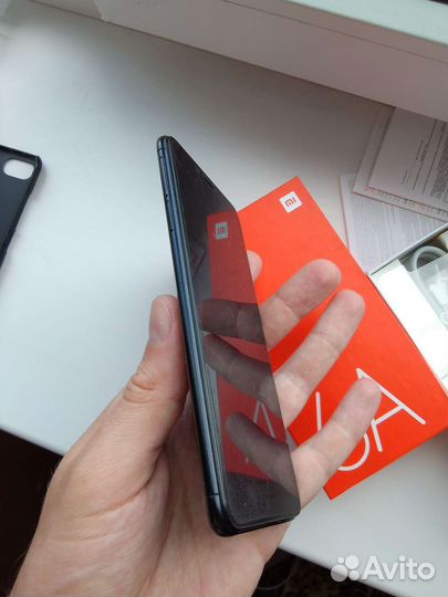 Телефон Xiaomi Redmi 6A