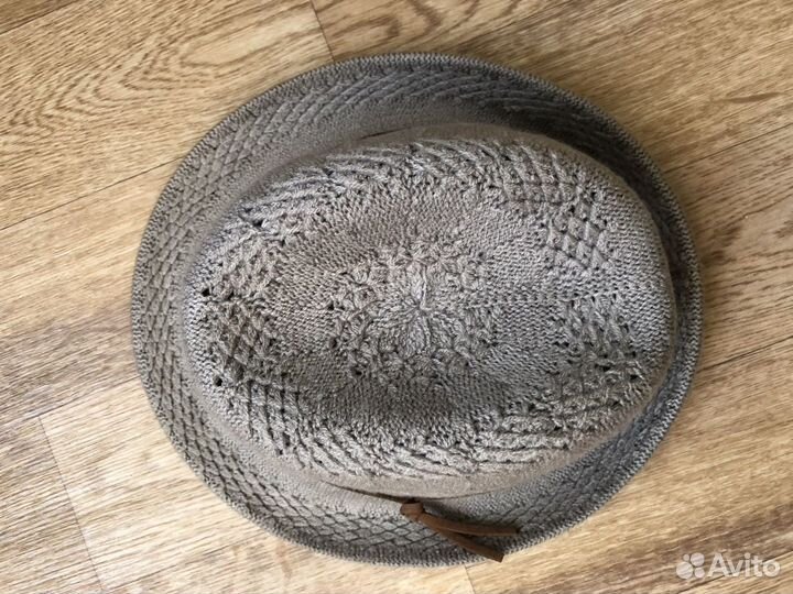 Шляпы Accessorize и др. новые и мало б/у