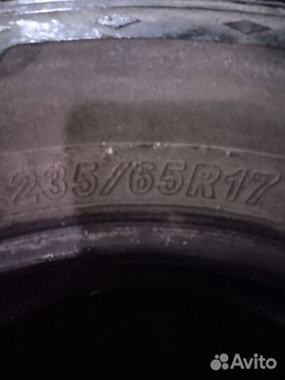 Jinyu YS71 235/65 R17