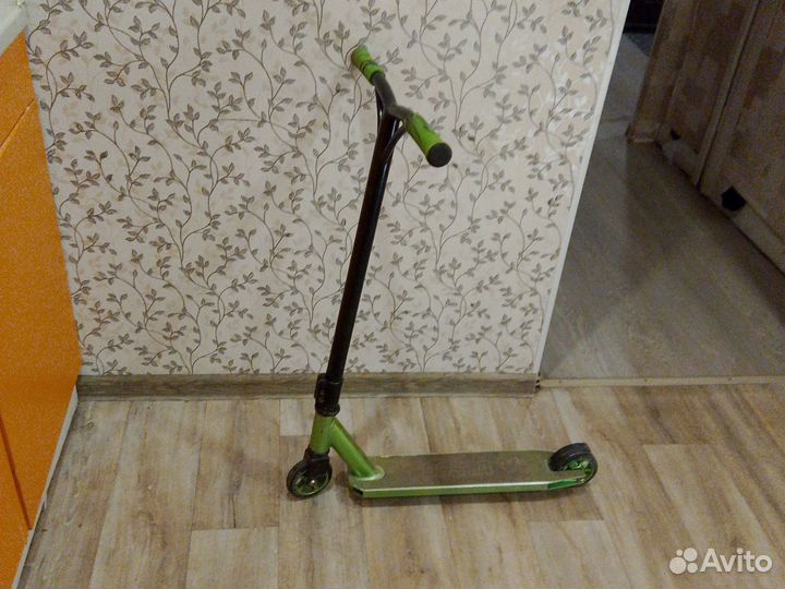 Трюковой самокат