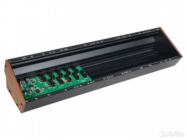 Moog 104 HP Powered Case