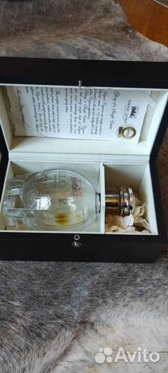 Коробка и бутылка/штоф, коньяк Leyrat Glory Extra