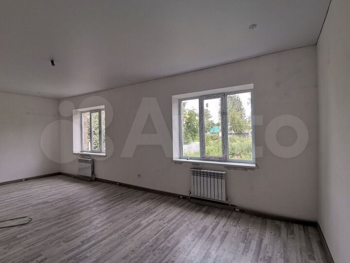 Дом 95 м² на участке 12 сот.