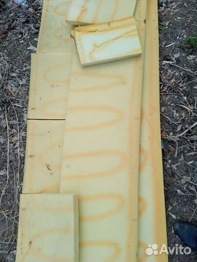 Поролон бу 2 куска в хорошем состоянии