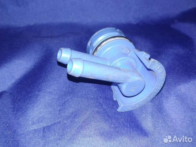 8E0201136A VAG вентиляционный клапан