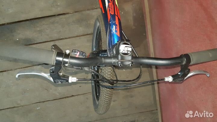 Велосипед GT Stomper max 20