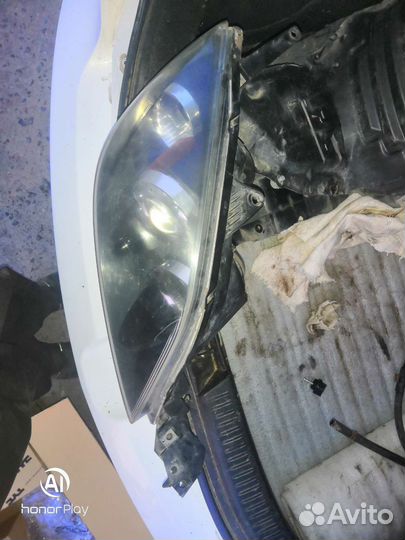 Фара правая mazda 3 bk хэтчбек