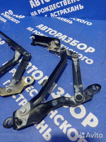 Петля крышки багажника Lifan Breez седан 2009