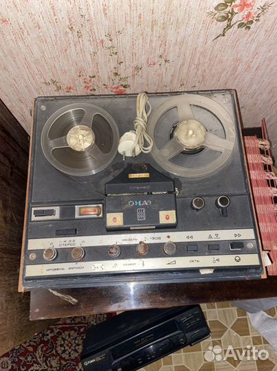 Катушечный магнитофон