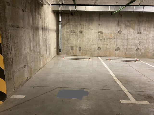 Машиноместо, 15 м²