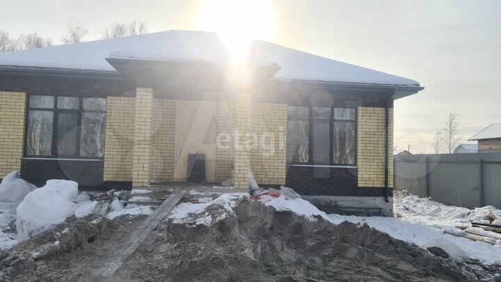 Дом 100 м² на участке 7 сот.