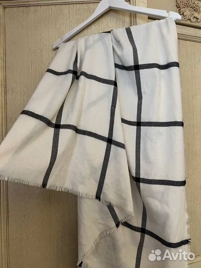 Шарф stradivarius