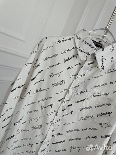 Костюм balenciaga