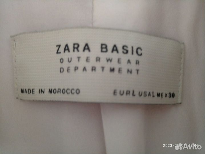 Zara. Пальто летнее женское