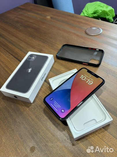iPhone 11, 128 ГБ