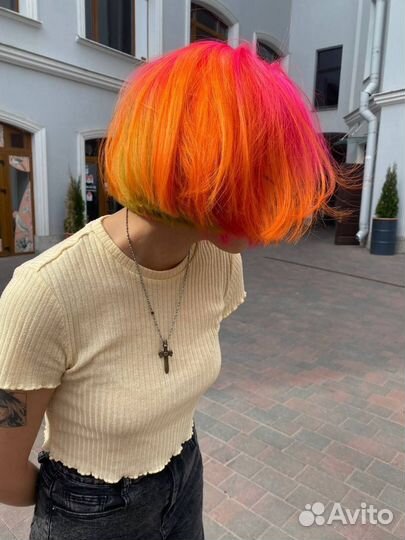 Цветное яркое окрашивание / колорист / парикмахер