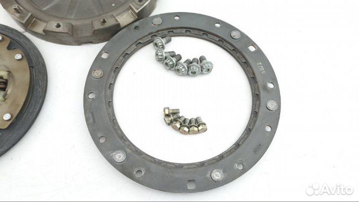 Сцепление комплект Toyota Prius NHW20 1nzfxe 2002