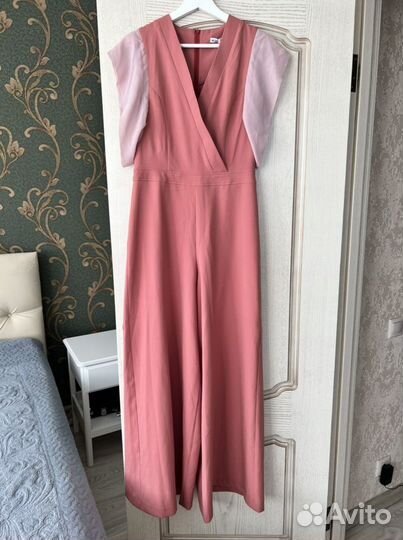 Комбинезон женский