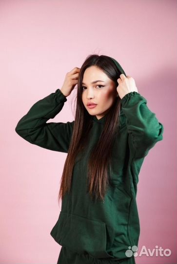 Спортивный костюм женский