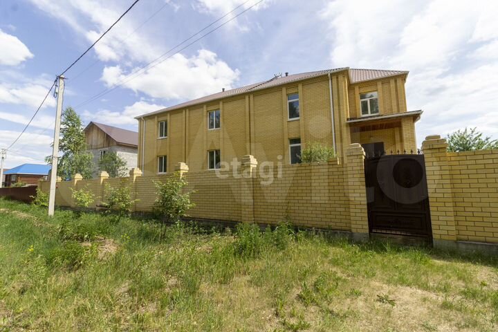 Коттедж 634 м² на участке 22 сот.