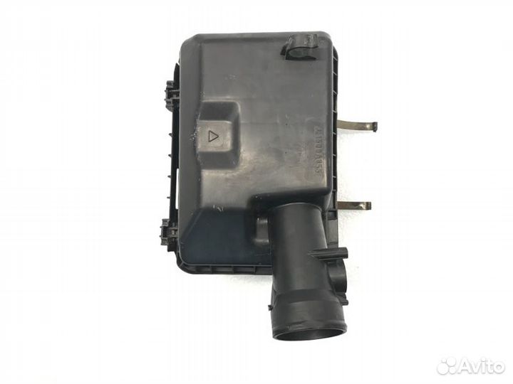 Корпус воздушного фильтра Mitsubishi Lancer 10