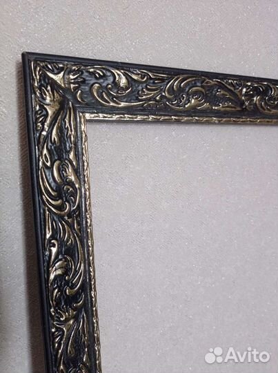 Деревянные рамы для картин и зеркал