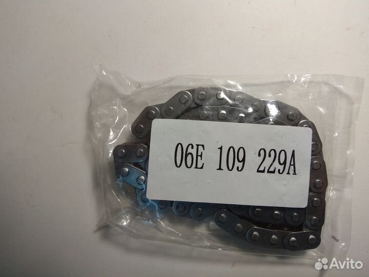 Цепь грм правая Audi 3.2 AUK BKH 06E109229A