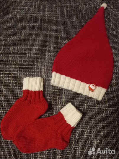 Комплект шапочка и носочки