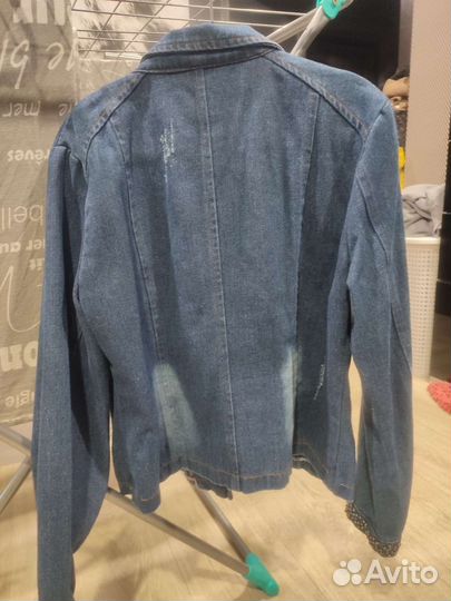 Джинсовая куртка