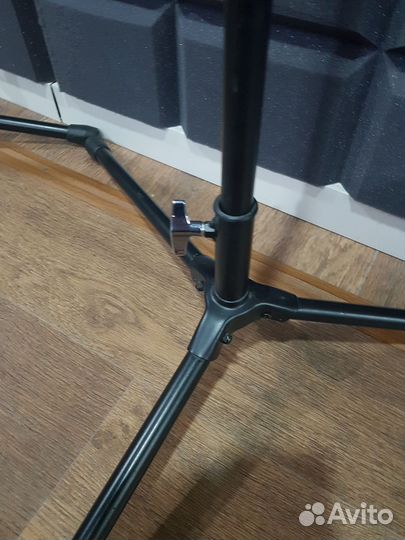 Стойка для микрофона журавль