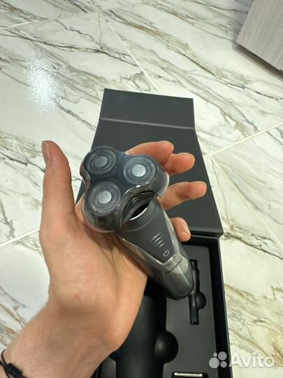 Электрическая бритва Carrera 510