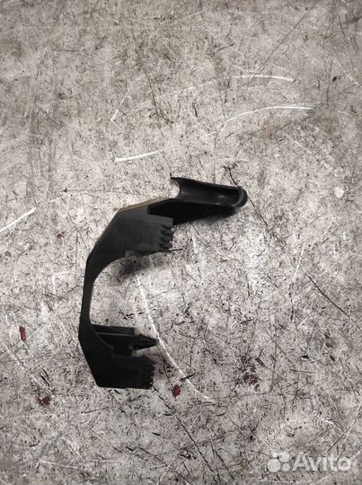 Кронштейн руля Volkswagen golf 4 1998