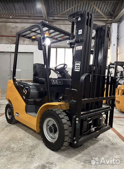 Вилочный погрузчик UN Forklift FD25, 2024