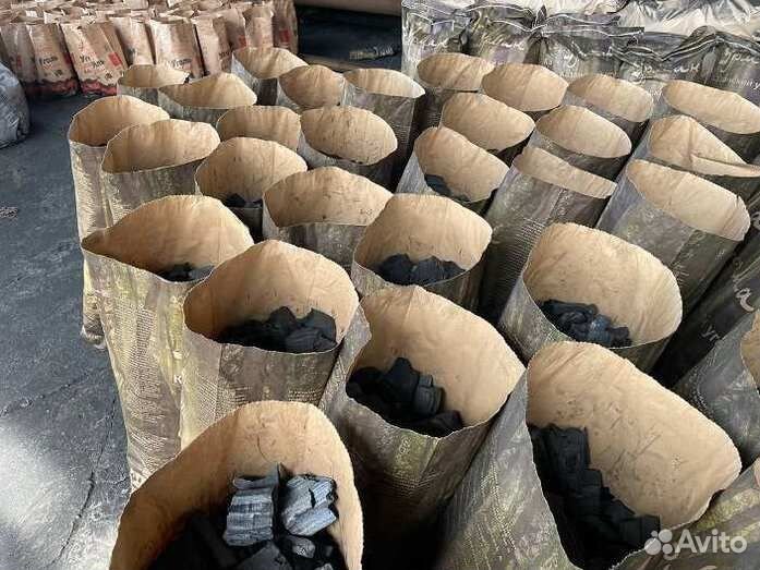 Уголь древесный в мешках