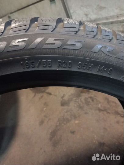 Pirelli Sottozero Winter 240 195/55 R20